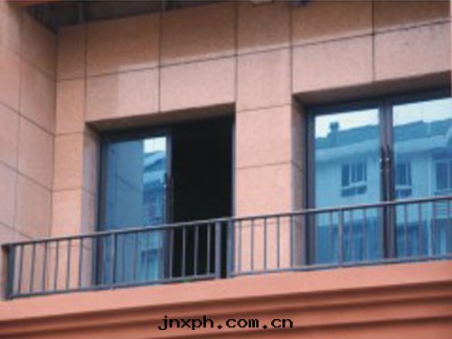 恒利·藍(lán)庭陽台(tái)欄杆