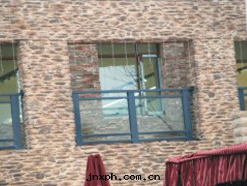 张(zhāng)壩·漁子溪陽台(tái)欄杆