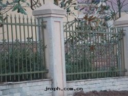 融豪翡翠城(chéng)圍牆(qiáng)欄杆