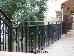 香(xiāng)山美樹(shù)陽台(tái)欄杆