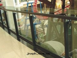 玻璃防護欄杆