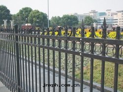 沈陽公(gōng)路隔離栅欄