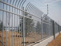 静(jìng)電(diàn)噴塗标(biāo)準栅欄