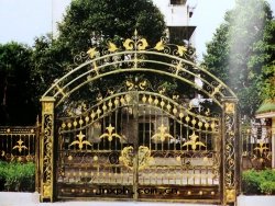 歐式铁(tiě)藝大(dà)門(mén)