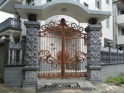 定(dìng)制庭院(yuàn)大(dà)門(mén)