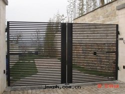 自動(dòng)電(diàn)子铁(tiě)藝大(dà)門(mén)