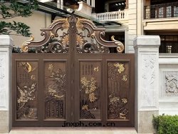 鋁(lǚ)藝大(dà)門(mén)