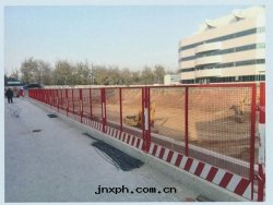 施工臨邊(biān)防護護欄
