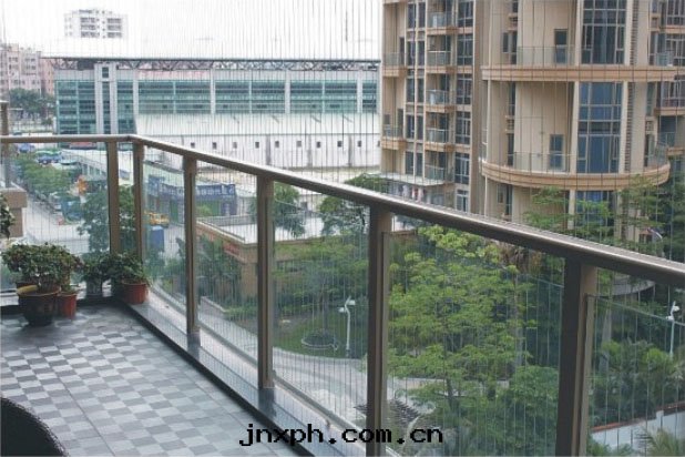 玻璃陽台(tái)欄杆
