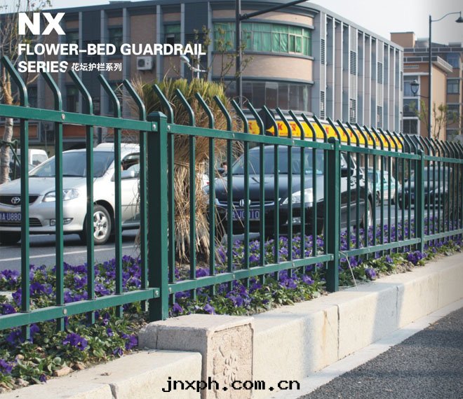 花(huā)壇外(wài)牆(qiáng)護欄