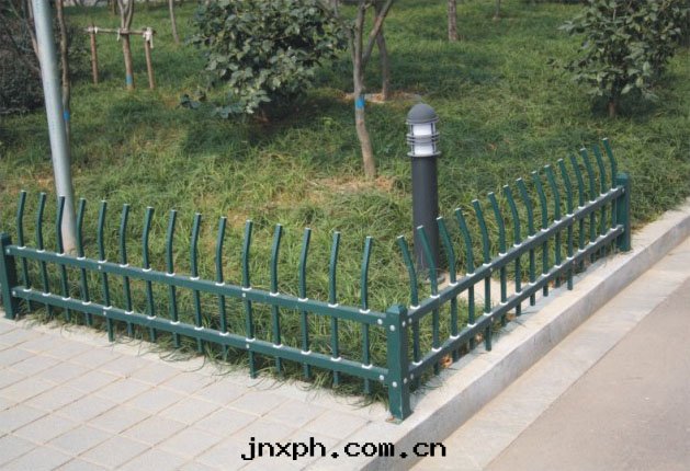 花(huā)壇防護欄