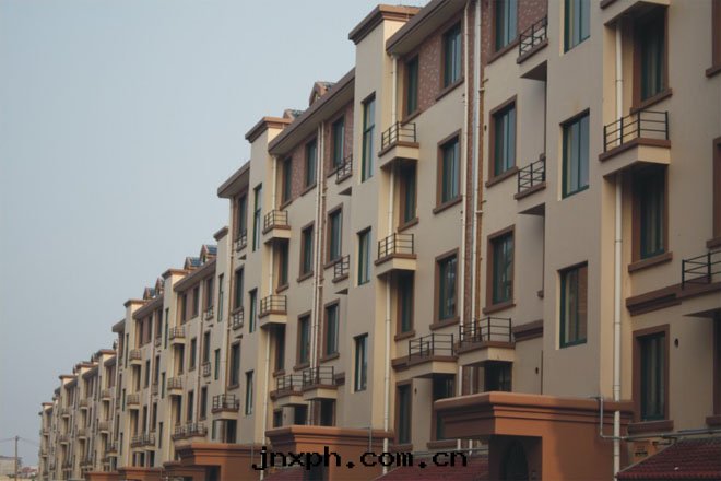 静(jìng)電(diàn)噴塗空(kōng)調架