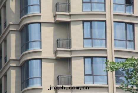 铁(tiě)藝空(kōng)調架