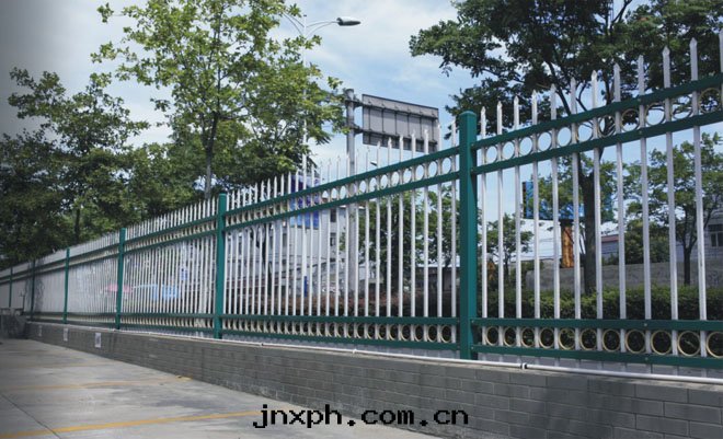 花(huā)園(yuán)栅欄