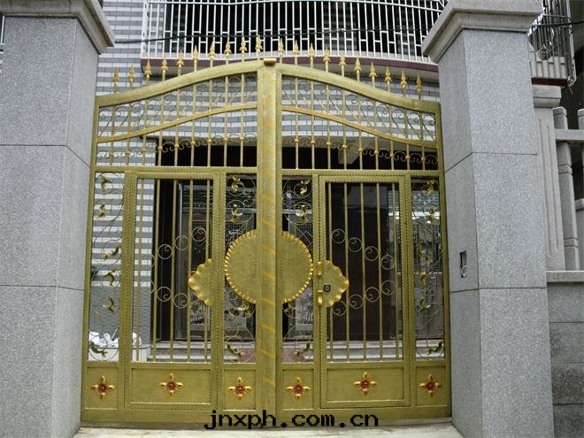 静(jìng)電(diàn)噴塗铁(tiě)藝大(dà)門(mén)