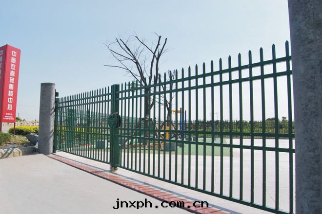 铁(tiě)藝栅欄門(mén)