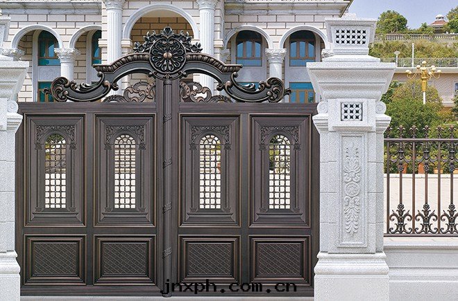 铁(tiě)藝大(dà)門(mén)