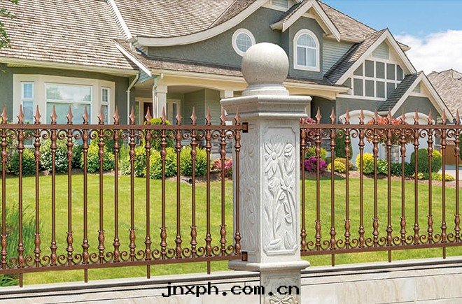 鋁(lǚ)藝圍欄批發(fà)