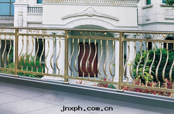 鋁(lǚ)藝護欄批發(fà)