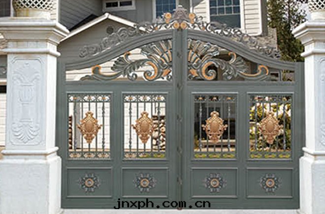 &nbsp;鋁(lǚ)藝大(dà)門(mén)