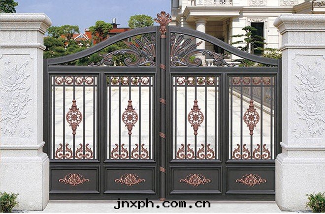 鋁(lǚ)藝大(dà)門(mén)批發(fà)