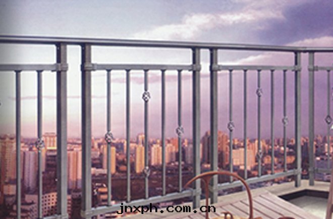 陽台(tái)欄杆批發(fà)